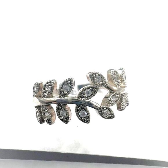 Giani Bernini Cubic Zirconia  Ring in Sterling Silver - Size 8 - NWT - Picture 1 of 7